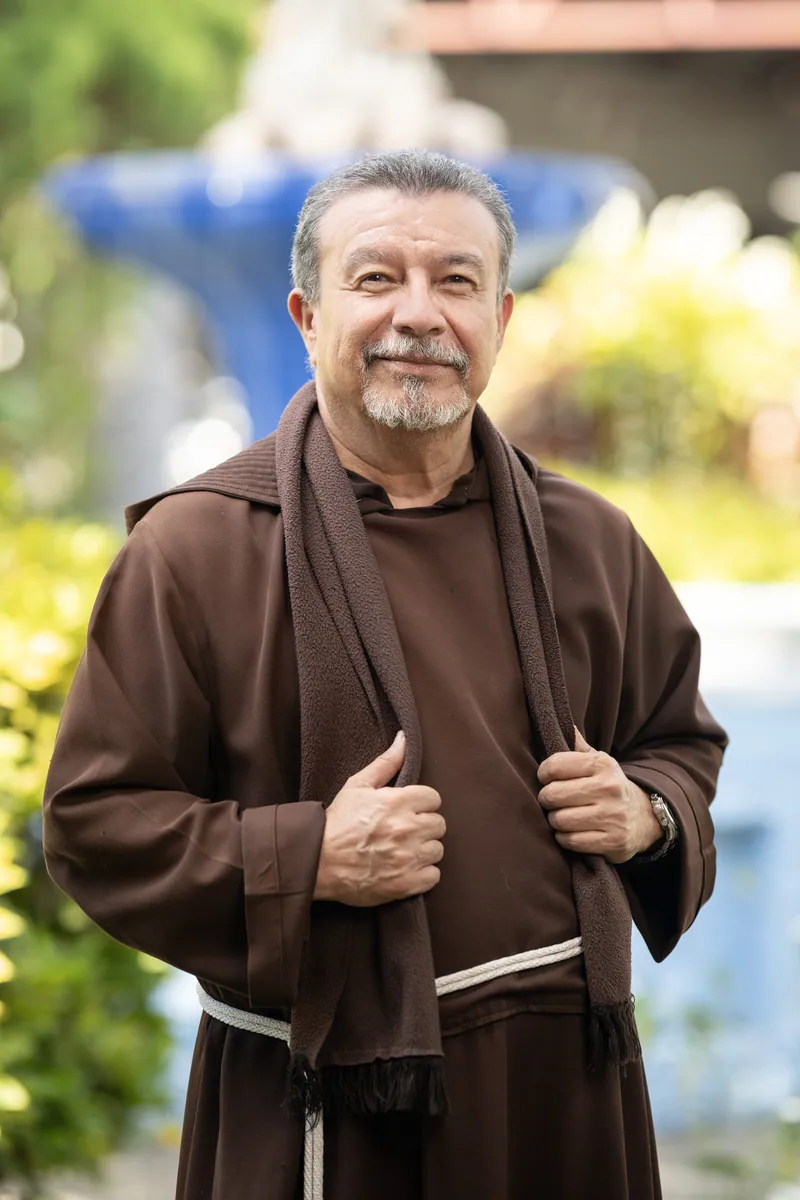 Fray Milton Jordán Chigua: La voz eclesiástica que preserva la memoria del Trifinio